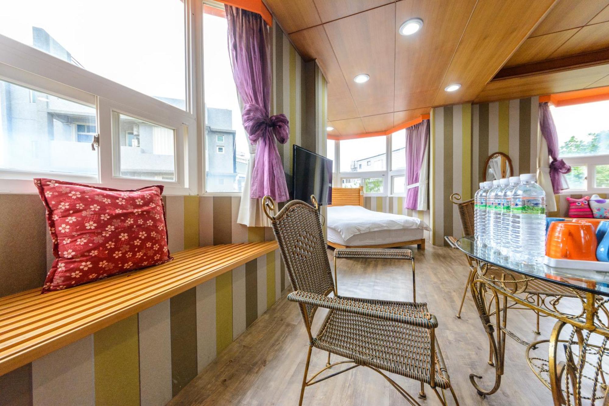 Owl Castle Bed & Breakfast Kota Hualien Ruang foto