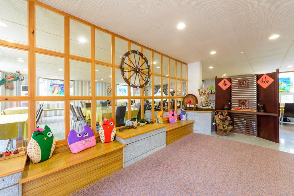 Owl Castle Bed & Breakfast Kota Hualien Bagian luar foto